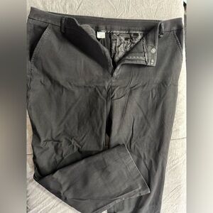 Time and Tru Women’s Trousers